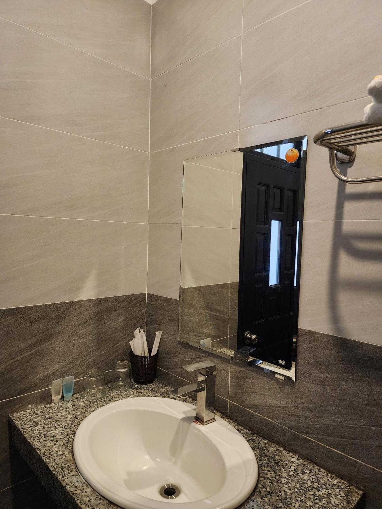 Thao An 2 Hotel Hue Thon Lai The Εξωτερικό φωτογραφία